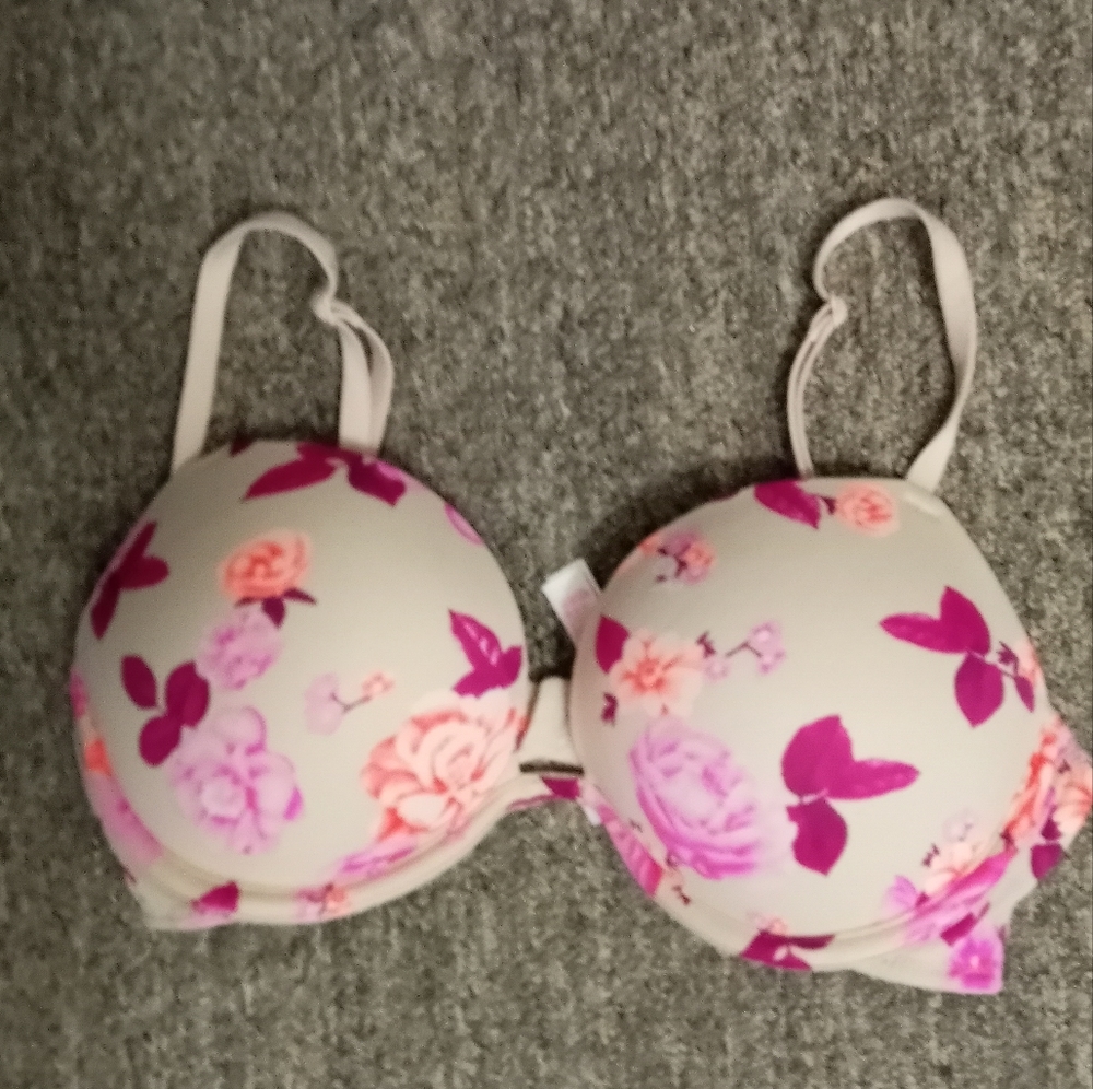 Victoria Secret Pink Super push up bra size 32D nude with neon pink floral